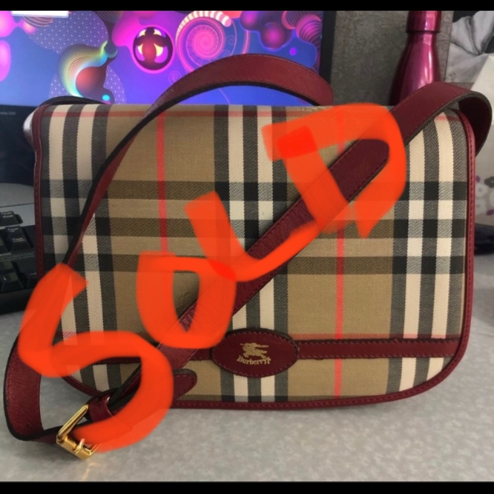 !!SOLD!! AUTHENTIC Burberry handbag 1980’s